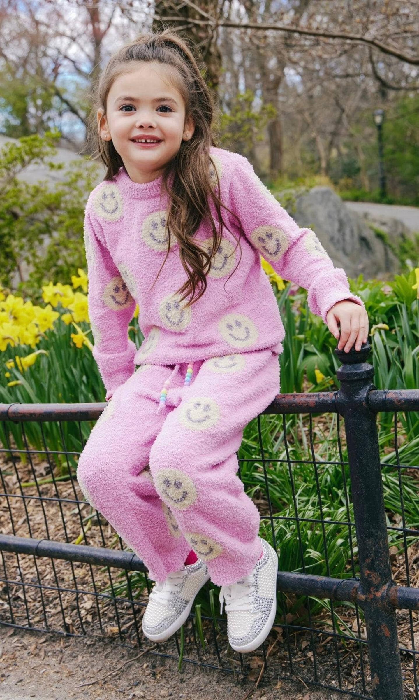 Pinky Fuzzy Smiley Set